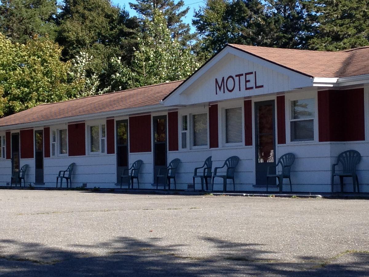Webbers Lake Charlotte Motel Queen And Double Bed Экстерьер фото