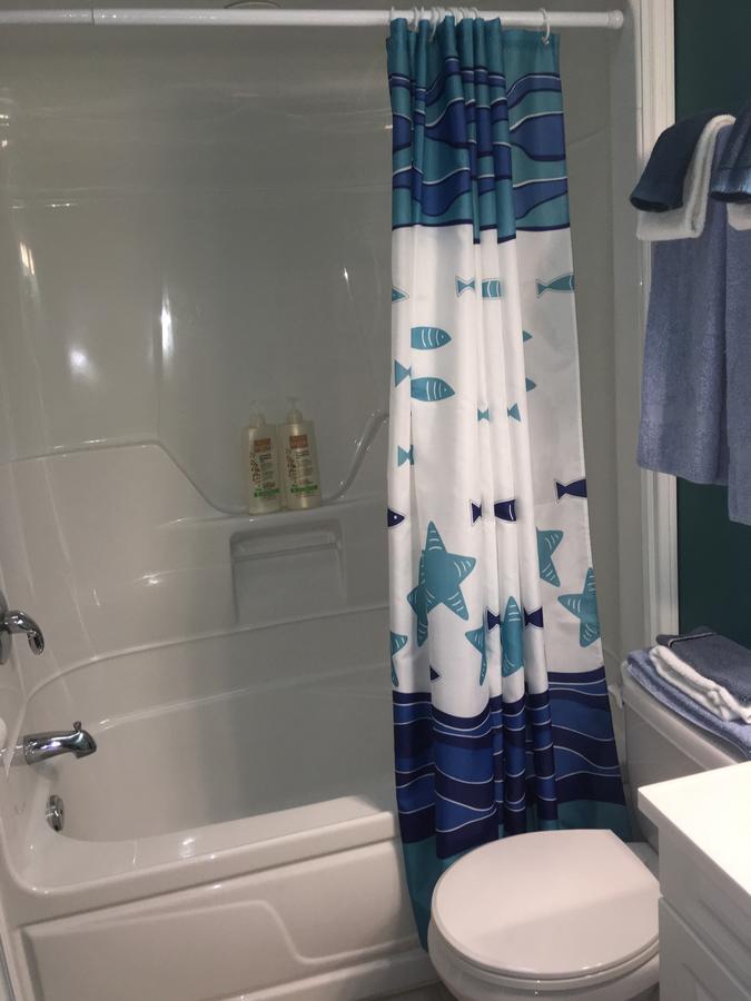 Webbers Lake Charlotte Motel Queen And Double Bed Экстерьер фото